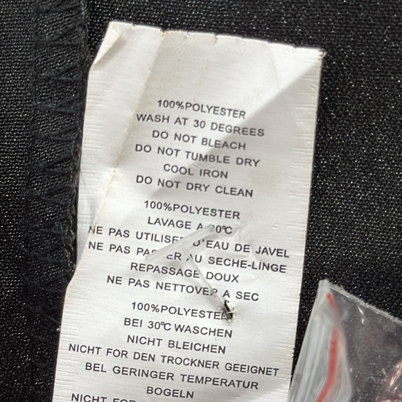 Boohoo NWT Black Plus Button Through Satin Camisole Size 18 - Picture 9 of 9